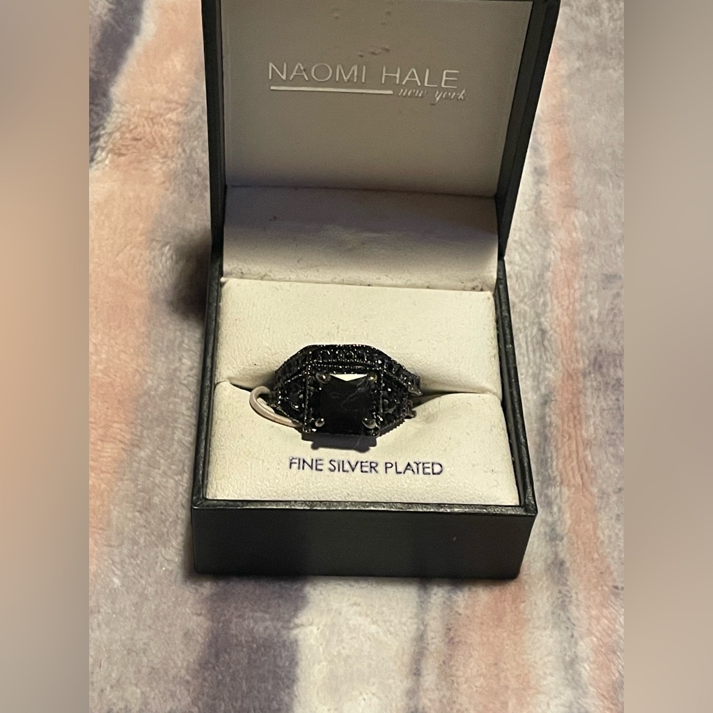Black Silver Ring Set